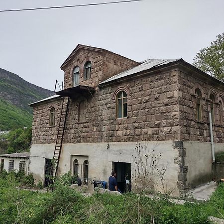 Tumanyan Bathhouse Hostel מראה חיצוני תמונה